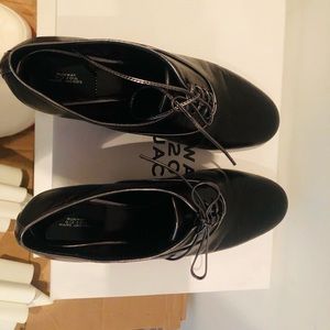 Marc Jacobs leather shoes